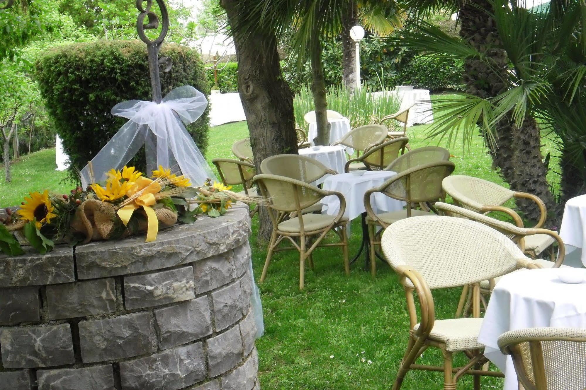 Hotel Ristorante Farneta Cortona Exterior photo